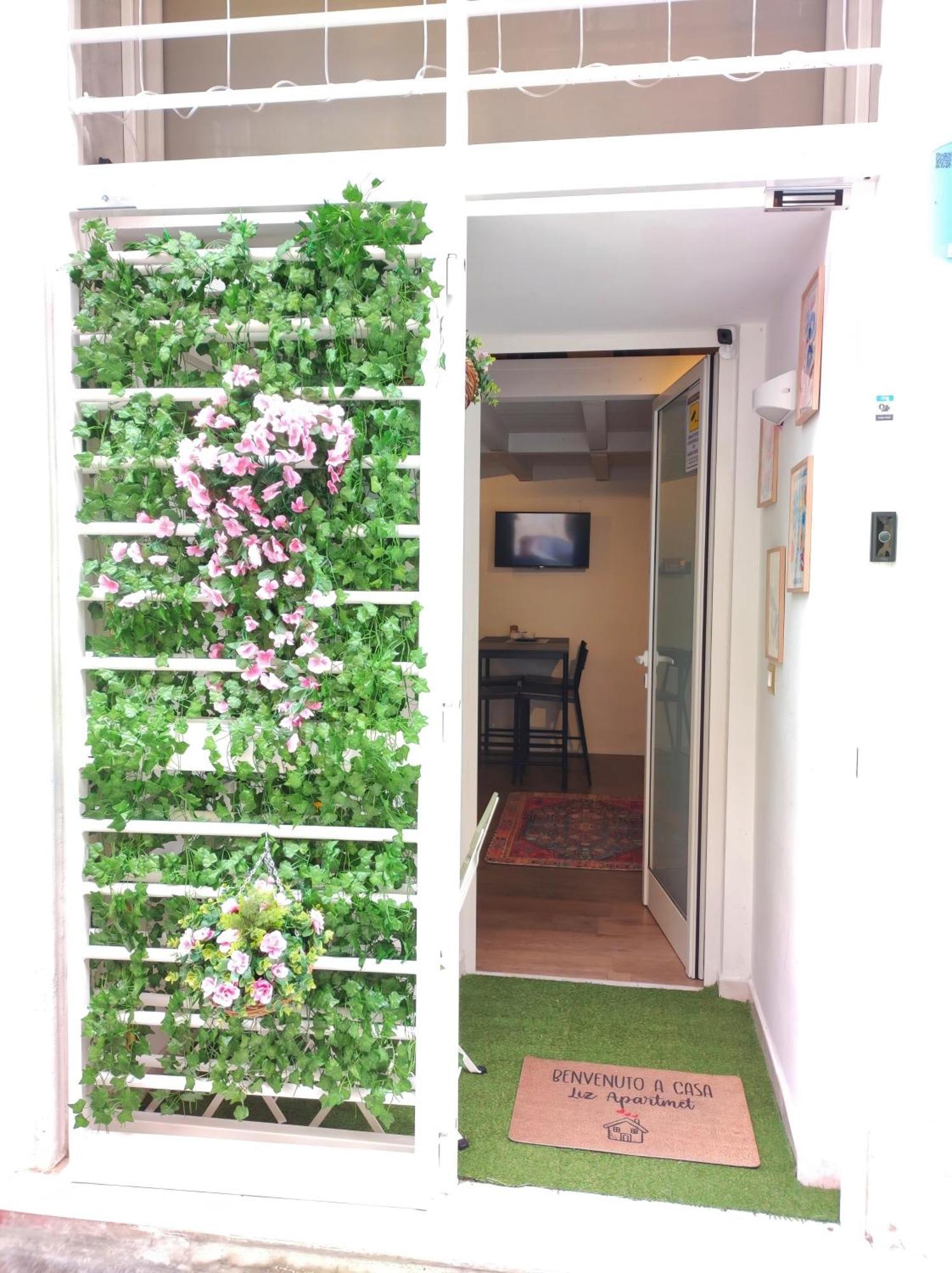 Liz Apartment Bari Exterior photo